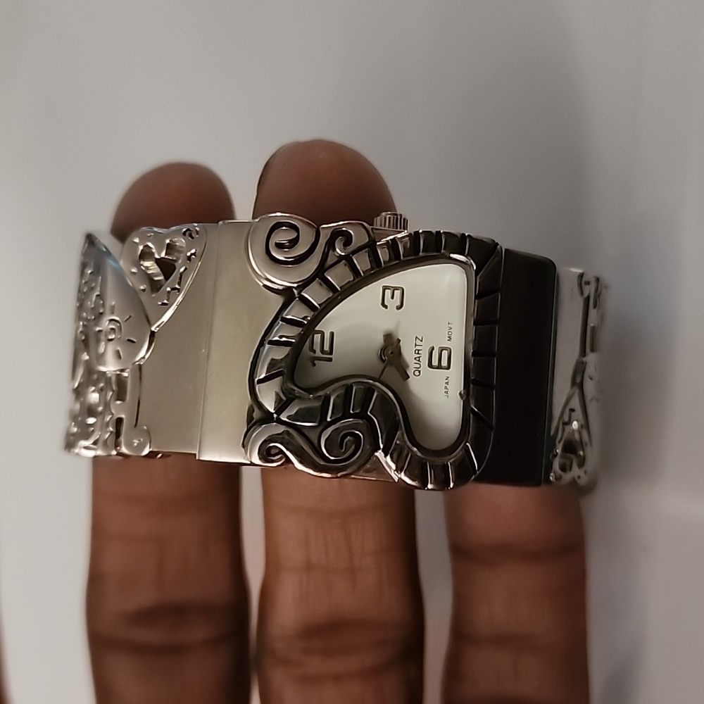 Woman's  cuff style watch